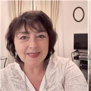 Insegnante con esperienza pluriennale offre lezioni e aiuto compiti a bambini della scuola primaria e secondaria di primo grado (medie) presso il proprio domicilio.